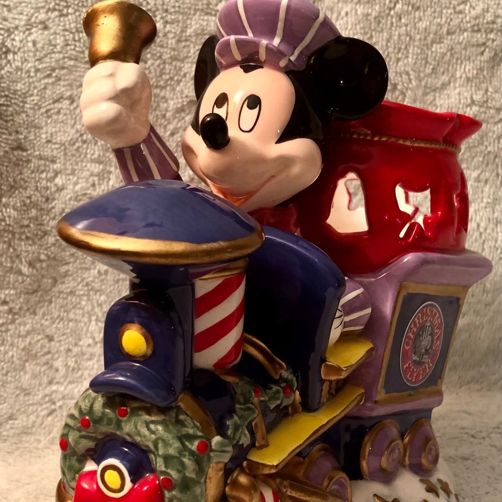Disney It's a Small World Holiday Candle Holder